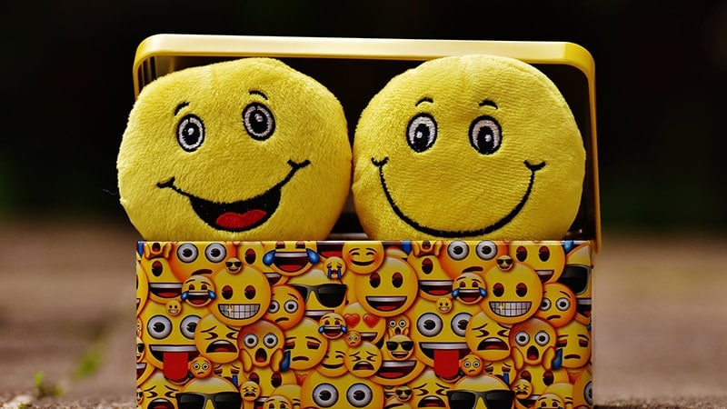 Kata-Kata Bijak Lucu Singkat - Boneka Emoji