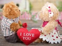 Kata-Kata Perjuangan Cinta - Boneka Beruang Pasangan