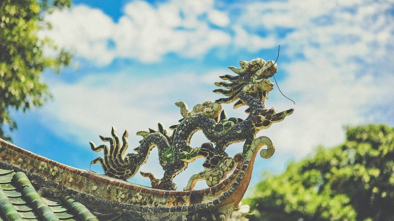 Legenda Asal Usul Selat Bali - Hiasan Naga