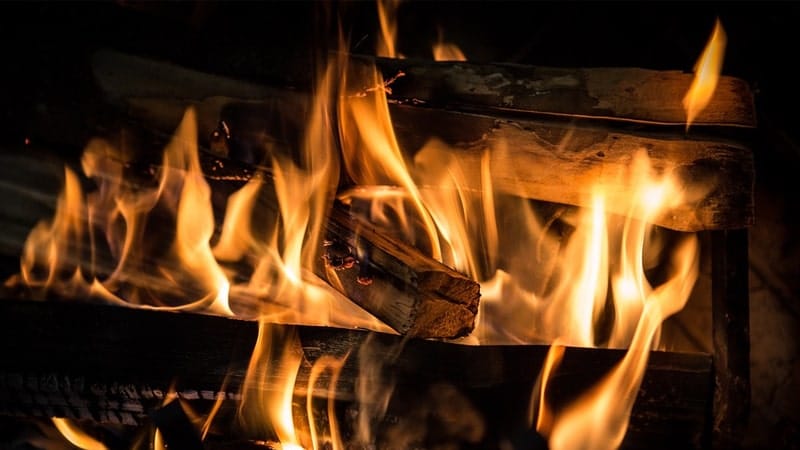 Cerita Mukjizat Nabi Ibrahim - Tidak Terbakar Api