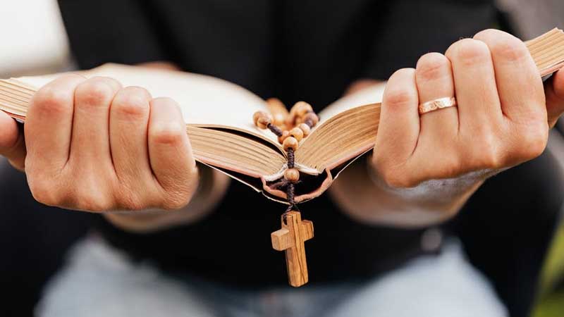 Kata-Kata Bijak Kristen tentang Kesabaran - Membaca Alkitab