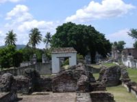 Penyebab Runtuhnya Kerajaan Banten - Istana Kaibon
