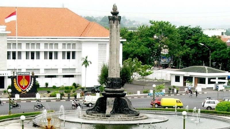 Pertempuran Lima Hari di Semarang - Tugu Peringatan Tugu Muda